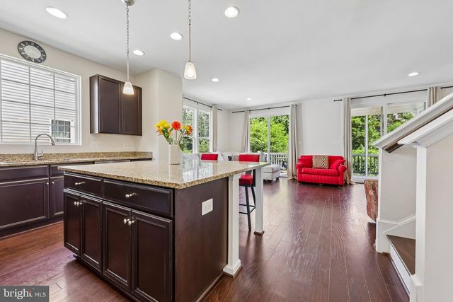 9049 CONNOR HOUSE RD, Manassas, VA 20111