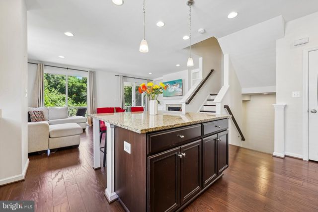 9049 CONNOR HOUSE RD, Manassas, VA 20111