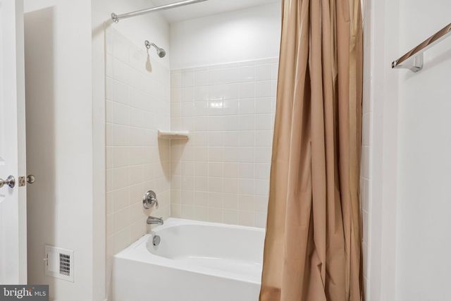 9049 CONNOR HOUSE RD, Manassas, VA 20111