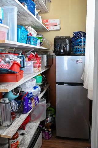 196 S Henning Road, Danville, IL 61832