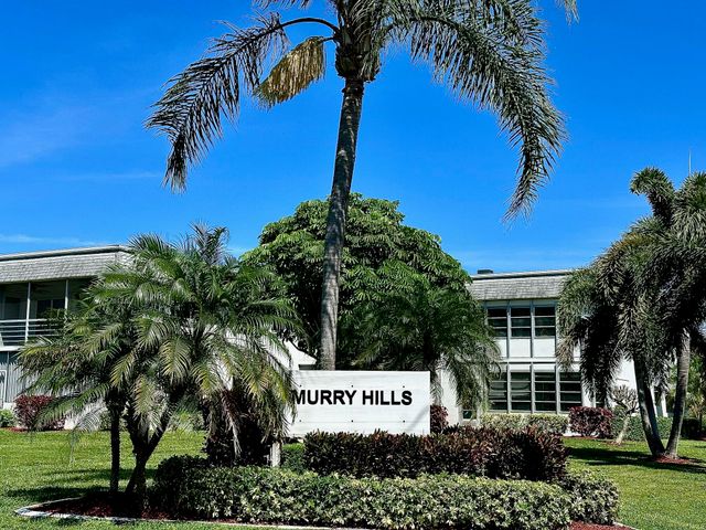2880 Lake Osborne Drive 210, Lake Worth Beach, FL 33461