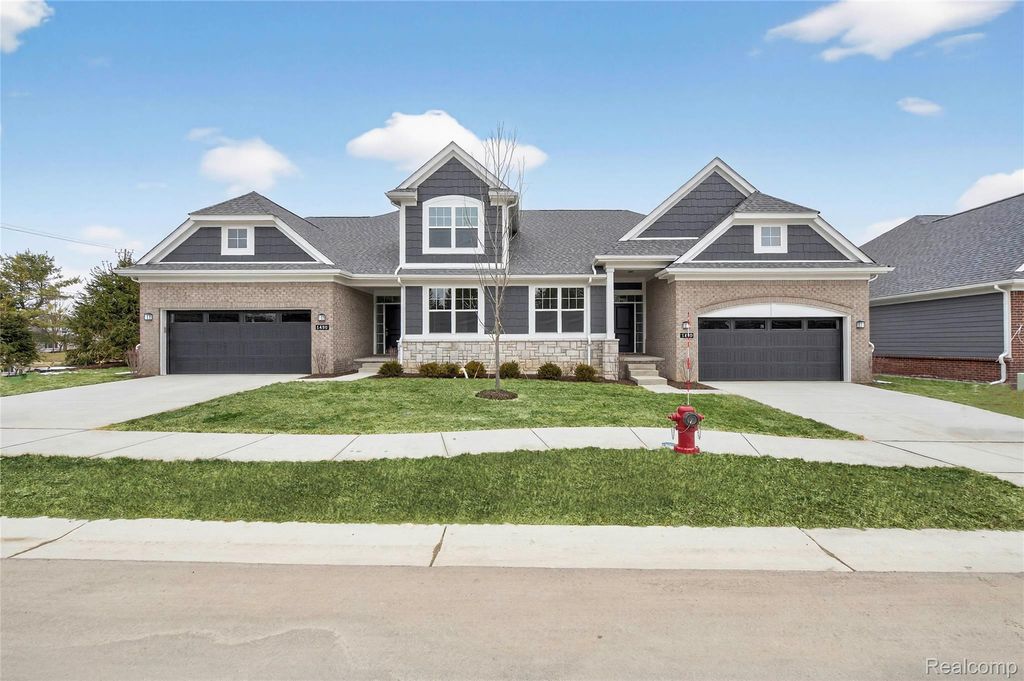 1496 Turner Drive 1, Commerce Charter Township, MI 48390
