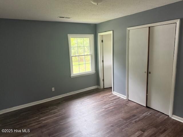 190 Lealer Lyons Drive, Whiteville, NC 28472