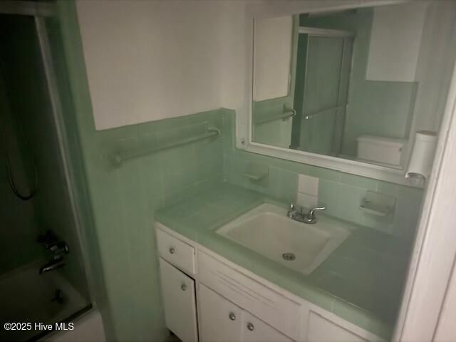 190 Lealer Lyons Drive, Whiteville, NC 28472