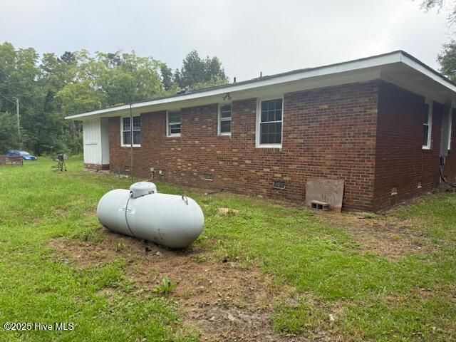 190 Lealer Lyons Drive, Whiteville, NC 28472