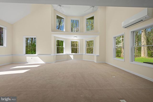 5816 OAKLAND RD, Sykesville, MD 21784