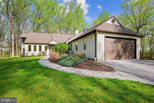 5816 OAKLAND RD, Sykesville, MD 21784