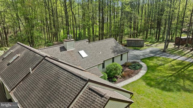 5816 OAKLAND RD, Sykesville, MD 21784
