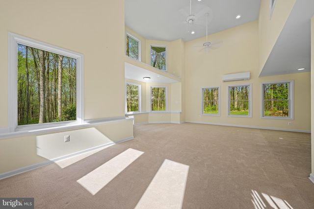 5816 OAKLAND RD, Sykesville, MD 21784