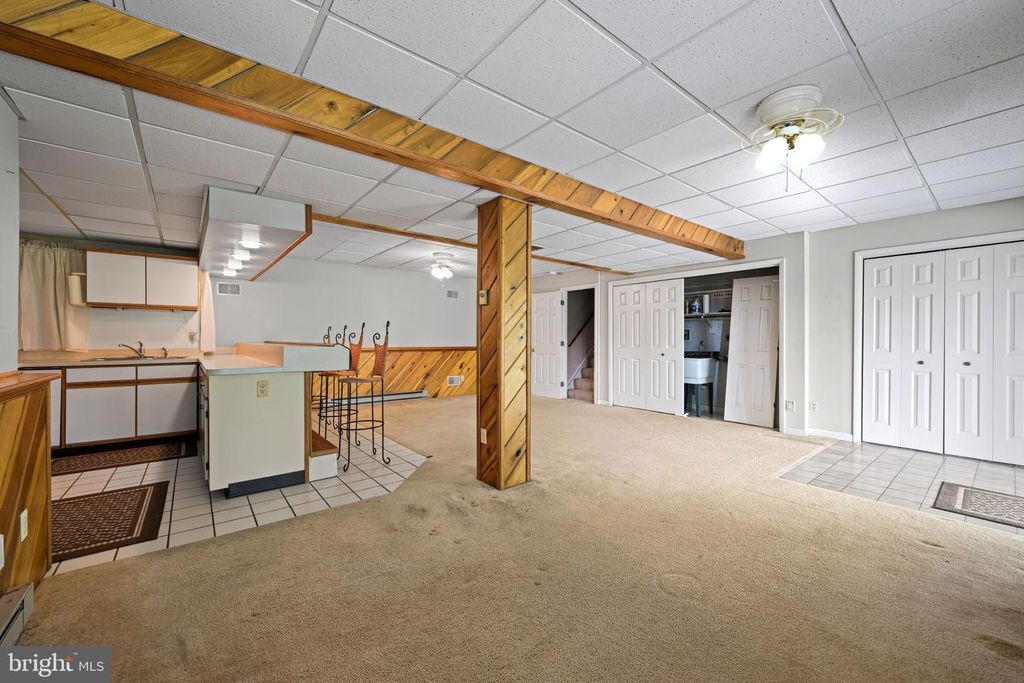 Image 34 of property listing at 5816 OAKLAND RD, Sykesville, MD 21784