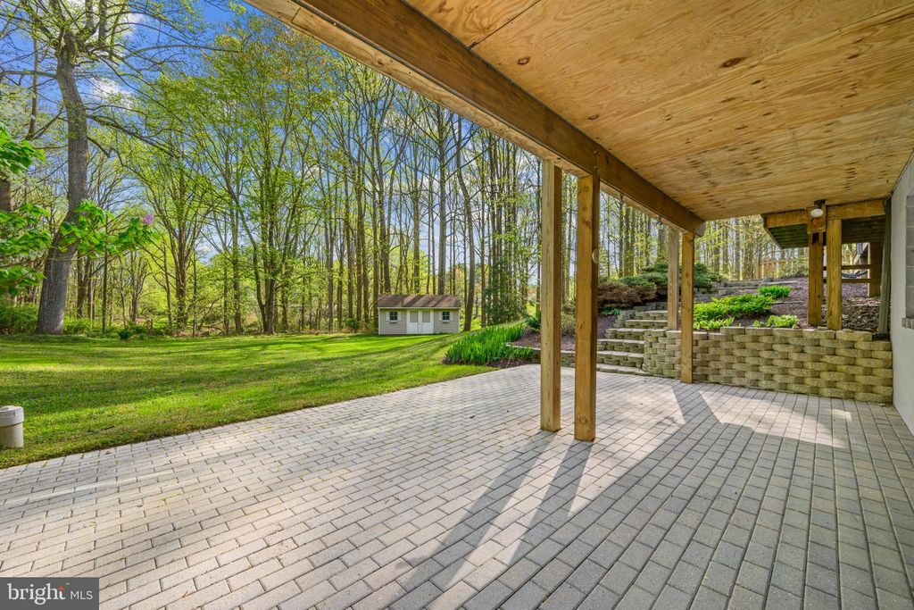 Image 41 of property listing at 5816 OAKLAND RD, Sykesville, MD 21784