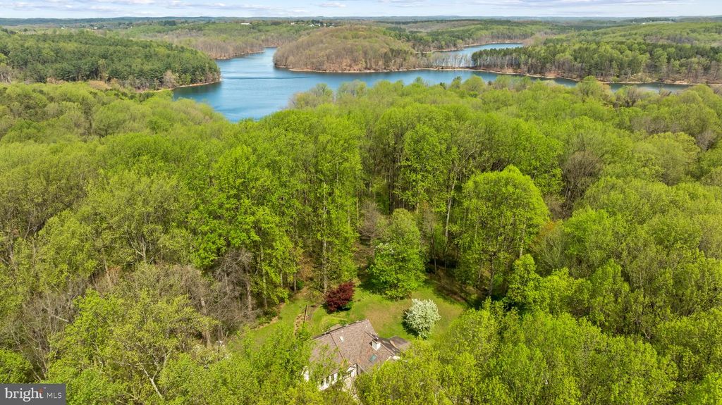 Image 52 of property listing at 5816 OAKLAND RD, Sykesville, MD 21784