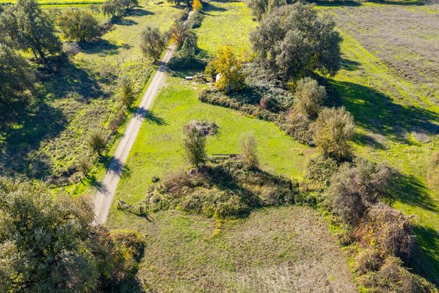 Warnowood Lane, Anderson, CA 96007