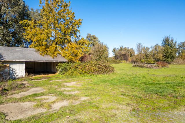 Warnowood Lane, Anderson, CA 96007