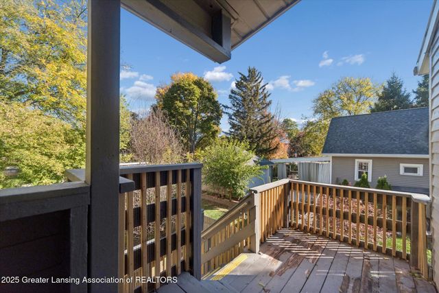 1120 Alsdorf Street, Lansing, MI 48910