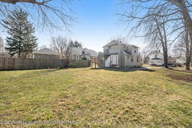1120 Alsdorf Street, Lansing, MI 48910