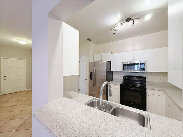 4865 CYPRESS WOODS DRIVE 2106, Orlando, FL 32811
