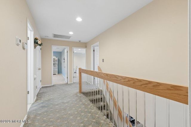 7 Hapenny Drive, Manalapan, NJ 07726