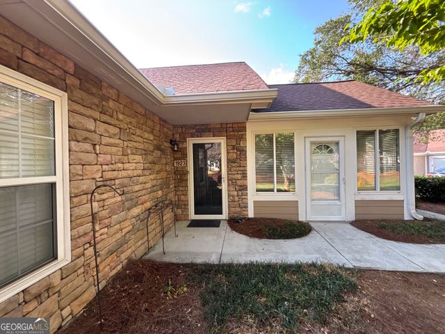 1923 Kolb Farm Circle SW, Marietta, GA 30008