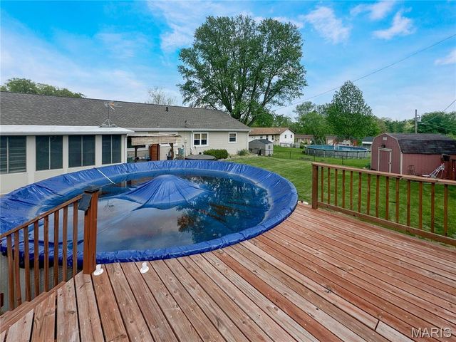 3480 Huntington Lane, St Charles, MO 63303