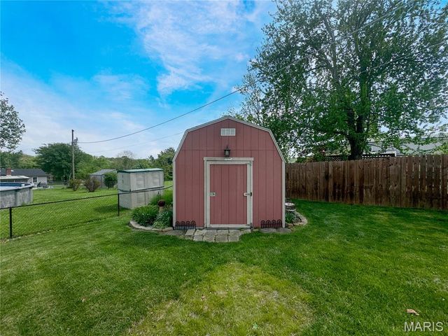 3480 Huntington Lane, St Charles, MO 63303