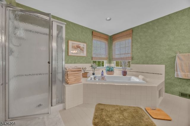 51 Oakland Rd, Old Bridge Twp., NJ 08857