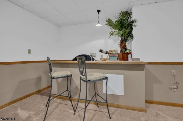 51 Oakland Rd, Old Bridge Twp., NJ 08857