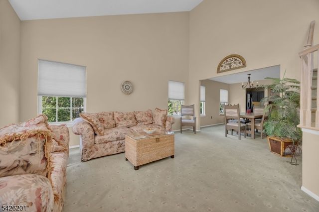 51 Oakland Rd, Old Bridge Twp., NJ 08857