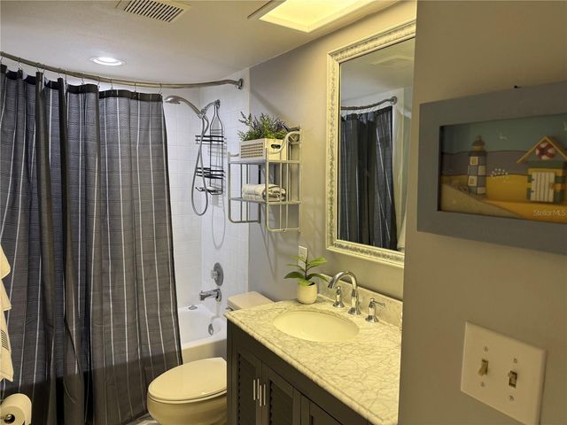 1711 HAMMOCK PINE BOULEVARD 1711, Clearwater, FL 33761
