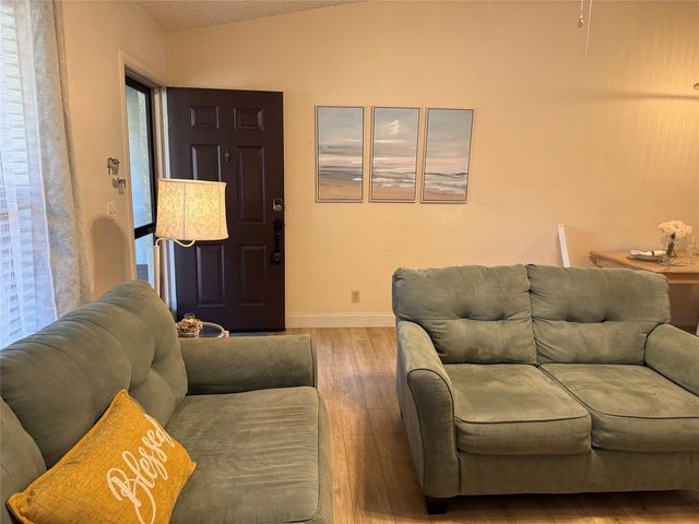 1711 HAMMOCK PINE BOULEVARD 1711, Clearwater, FL 33761