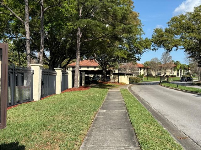 1711 HAMMOCK PINE BOULEVARD 1711, Clearwater, FL 33761