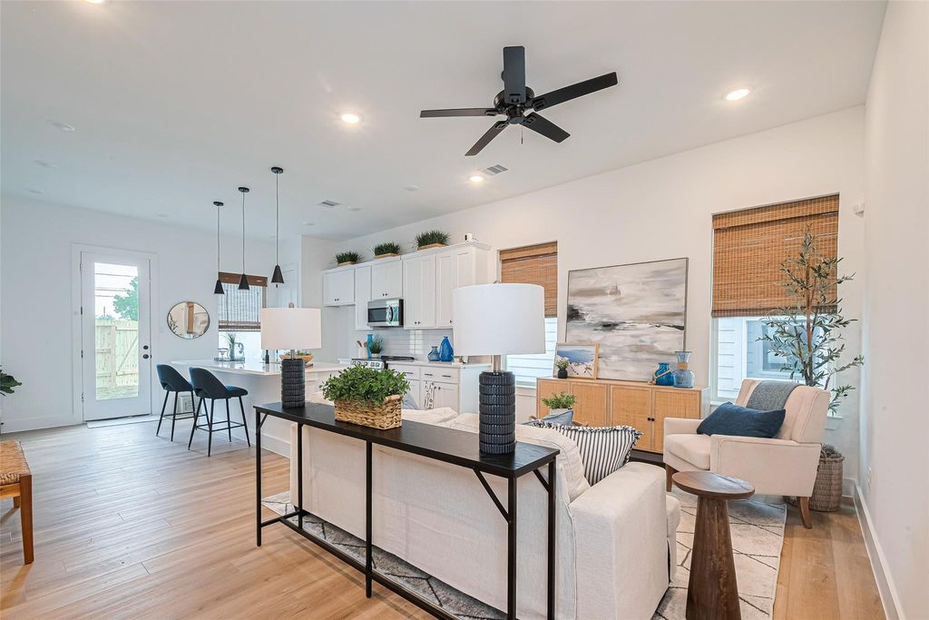 2704 Bostic Street, Houston, TX 77093