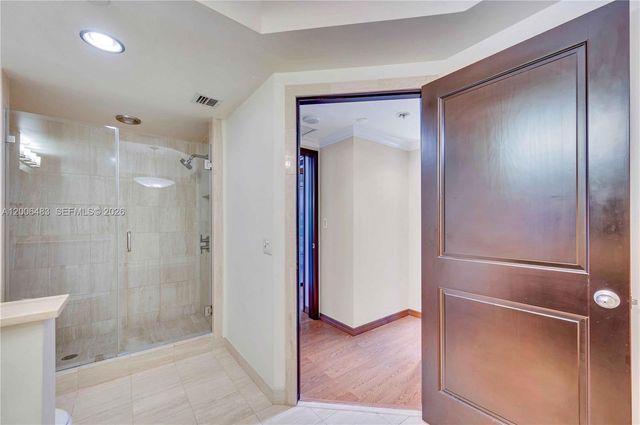 2800 Island Boulevard 603, Aventura, FL 33160