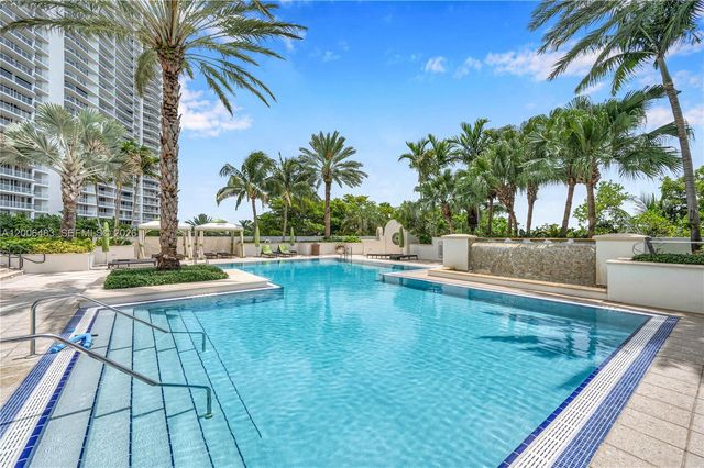 2800 Island Boulevard 603, Aventura, FL 33160