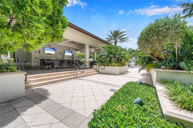 2800 Island Boulevard 603, Aventura, FL 33160