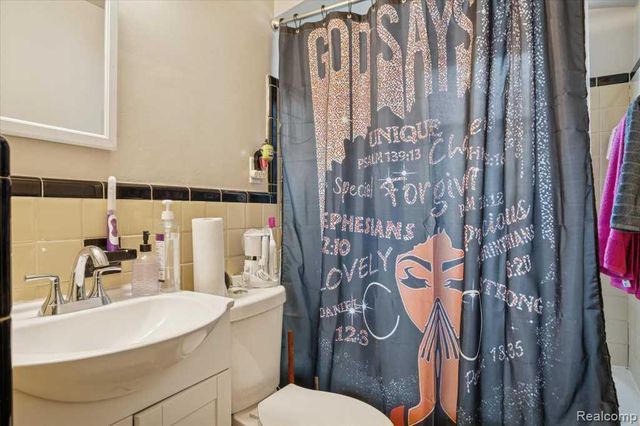 11785 Nashville Street, Detroit, MI 48205