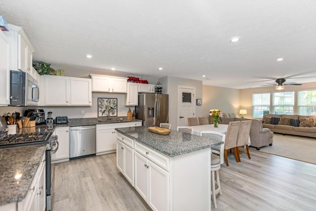 6564 Turning Stone Loop, Canal Winchester, OH 43110