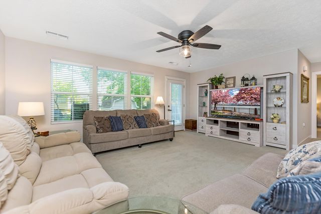 6564 Turning Stone Loop, Canal Winchester, OH 43110