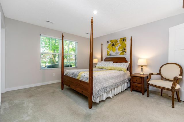 6564 Turning Stone Loop, Canal Winchester, OH 43110