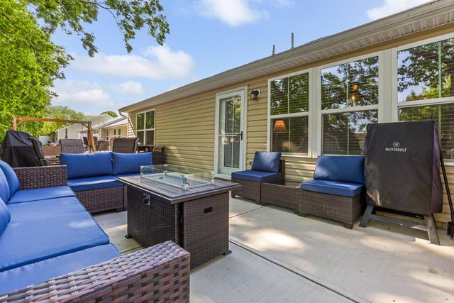 6564 Turning Stone Loop, Canal Winchester, OH 43110