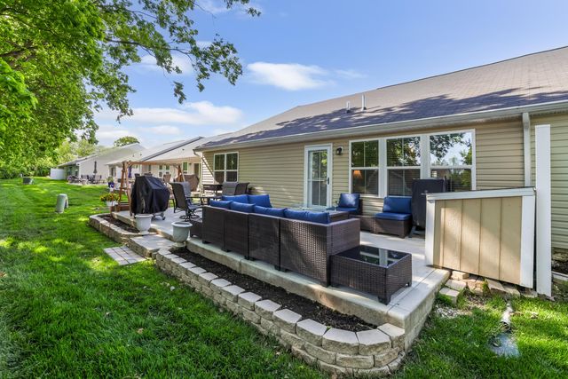 6564 Turning Stone Loop, Canal Winchester, OH 43110