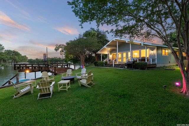 669 Mary Blvd, New Braunfels, TX 78130