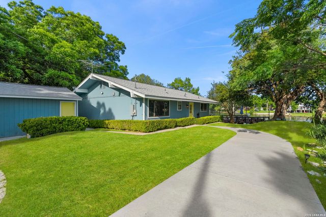 669 Mary Blvd, New Braunfels, TX 78130