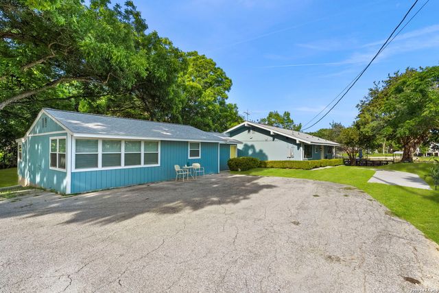 669 Mary Blvd, New Braunfels, TX 78130
