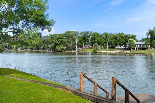 669 Mary Blvd, New Braunfels, TX 78130