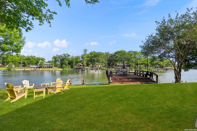 669 Mary Blvd, New Braunfels, TX 78130