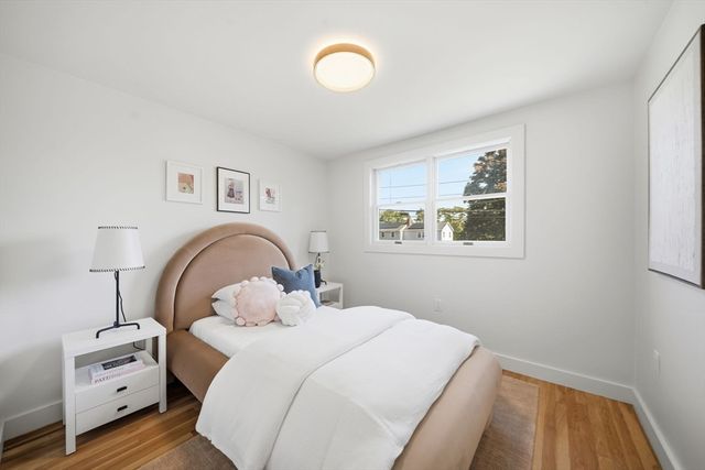 219 Hunting Rd, Needham, MA 02494