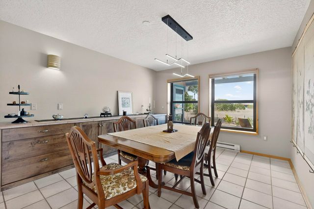 85 Herrada Road, Santa Fe, NM 87508