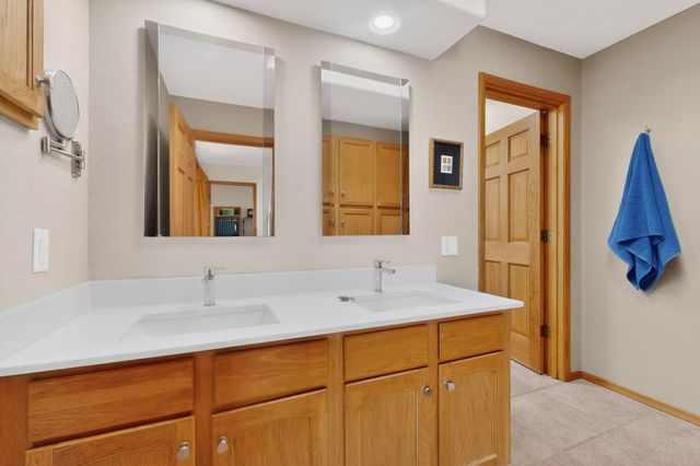 85 Herrada Road, Santa Fe, NM 87508