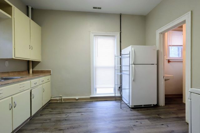 937 Davis Avenue Nw, City Of Grand Rapids, MI 49504